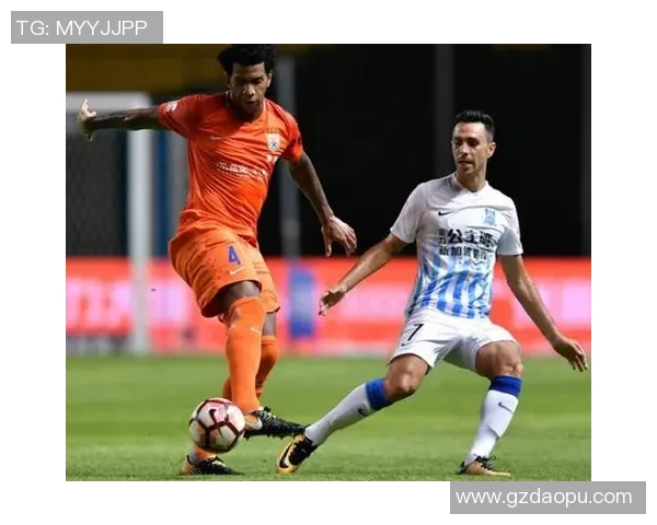 2015年鲁能与富力激战回顾精彩瞬间与赛季影响分析