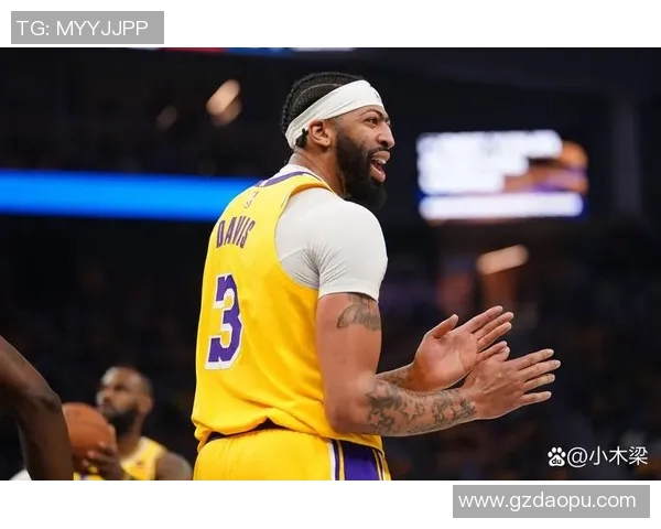 湖人对决热火精彩瞬间回顾全场原声解说带你重温经典时刻