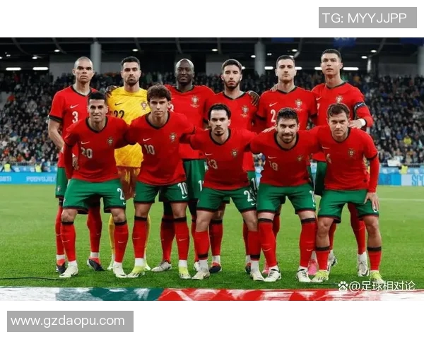 西班牙与德国足球巅峰对决精彩赛事宣传图画展现激情与荣耀