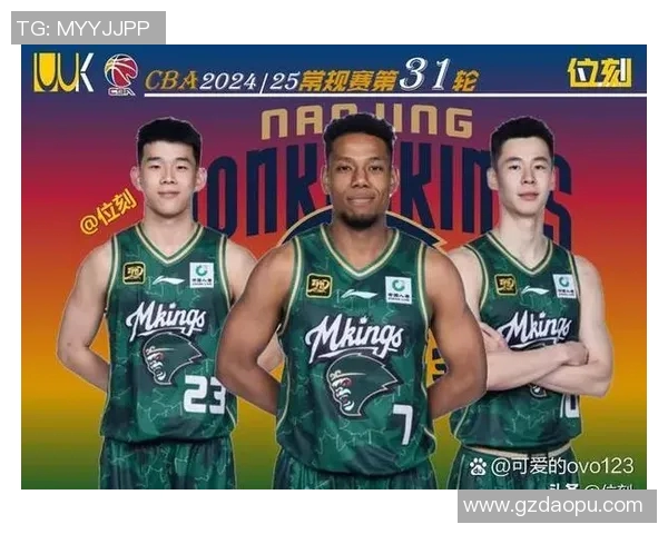 CBA赛场激战广东队对决深圳队决胜时刻谁能笑到最后