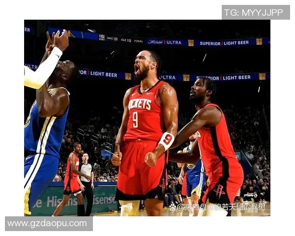 勇士强势复出季后赛对决鹈鹕全力争夺晋级名额