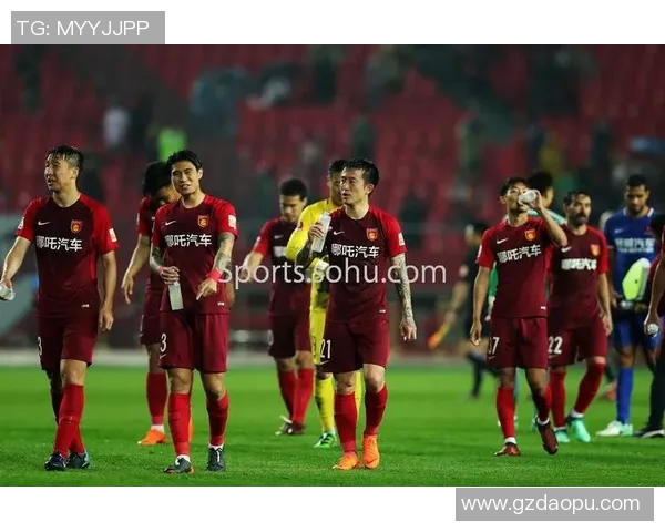 华夏与力帆首发阵容对比分析揭示两队战术布局与实力差距