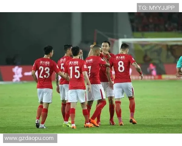 恒大与建业精彩对决重播回顾赛场瞬间与精彩进球解析