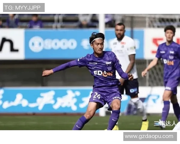 福田黄蜂与东京绿茵激战正酣谁能在赛场上笑到最后